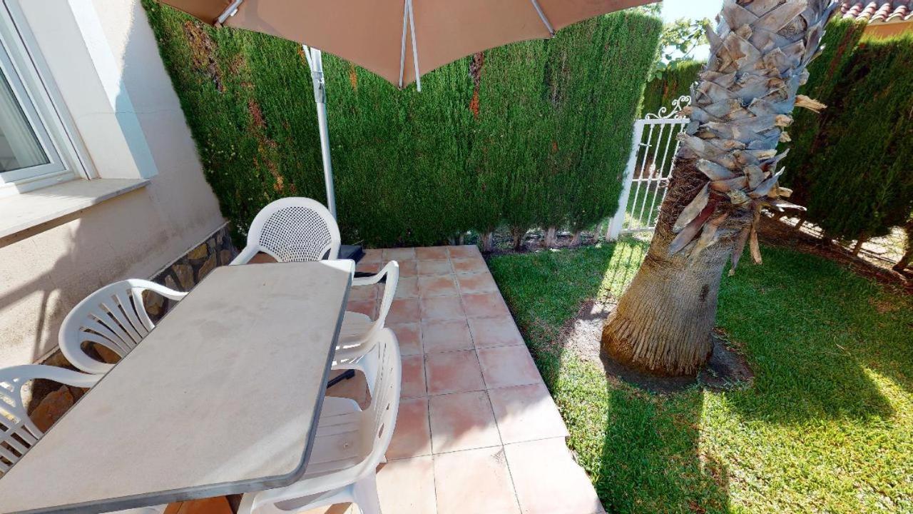 Apartamentos Y Villas Oliva Nova Golf Resort Экстерьер фото