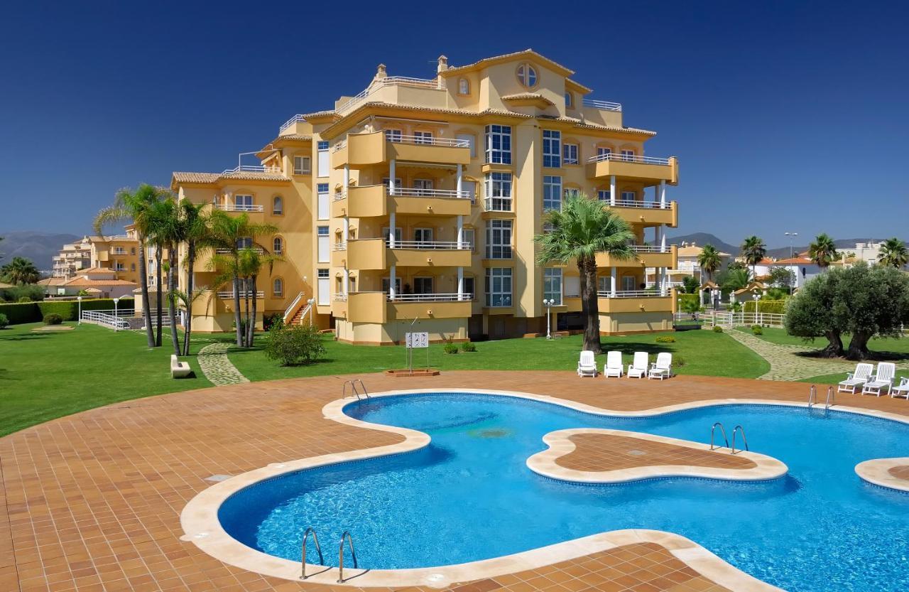 Apartamentos Y Villas Oliva Nova Golf Resort Экстерьер фото