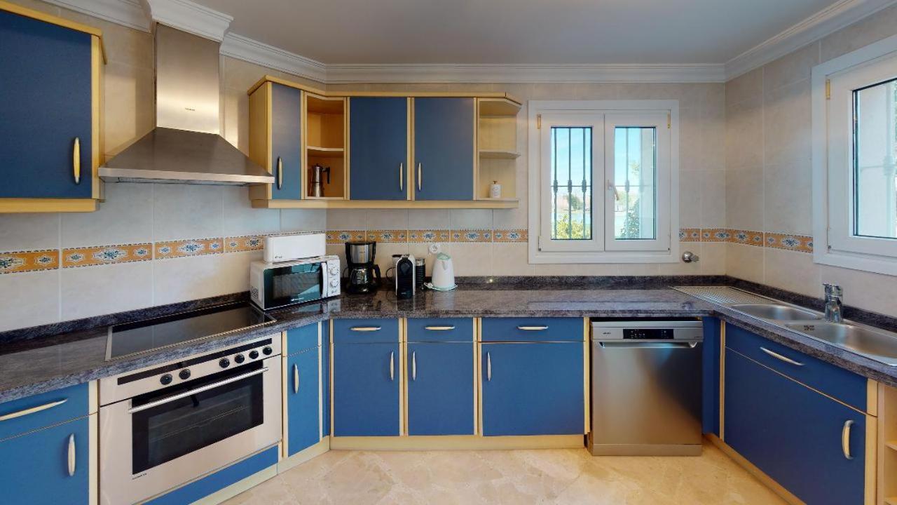 Apartamentos Y Villas Oliva Nova Golf Resort Экстерьер фото