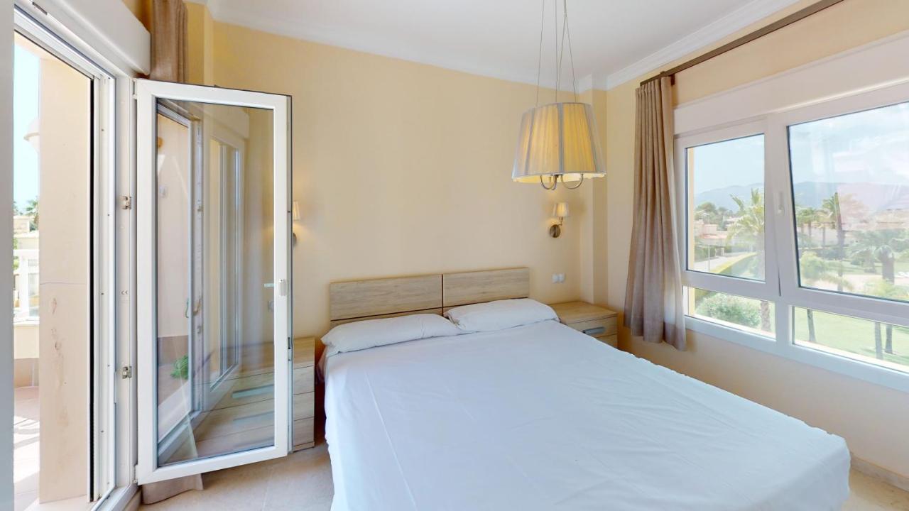 Apartamentos Y Villas Oliva Nova Golf Resort Экстерьер фото